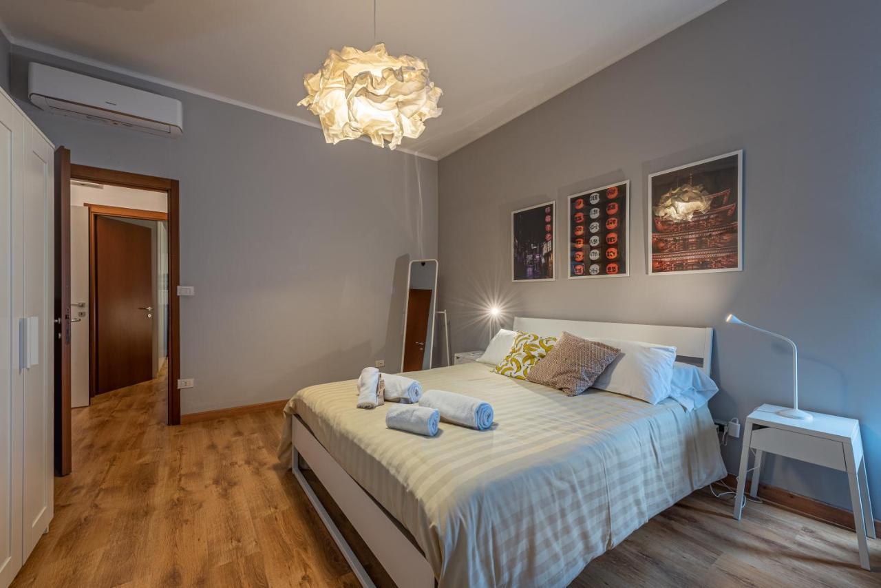 Otr Apartment, Apartment *